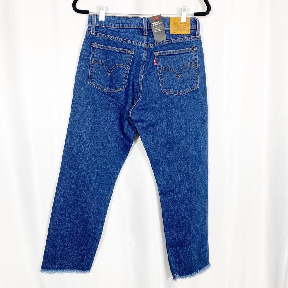 Levi’s  Premium Wedgie Straight High Rise Jean - Picture 5 of 13